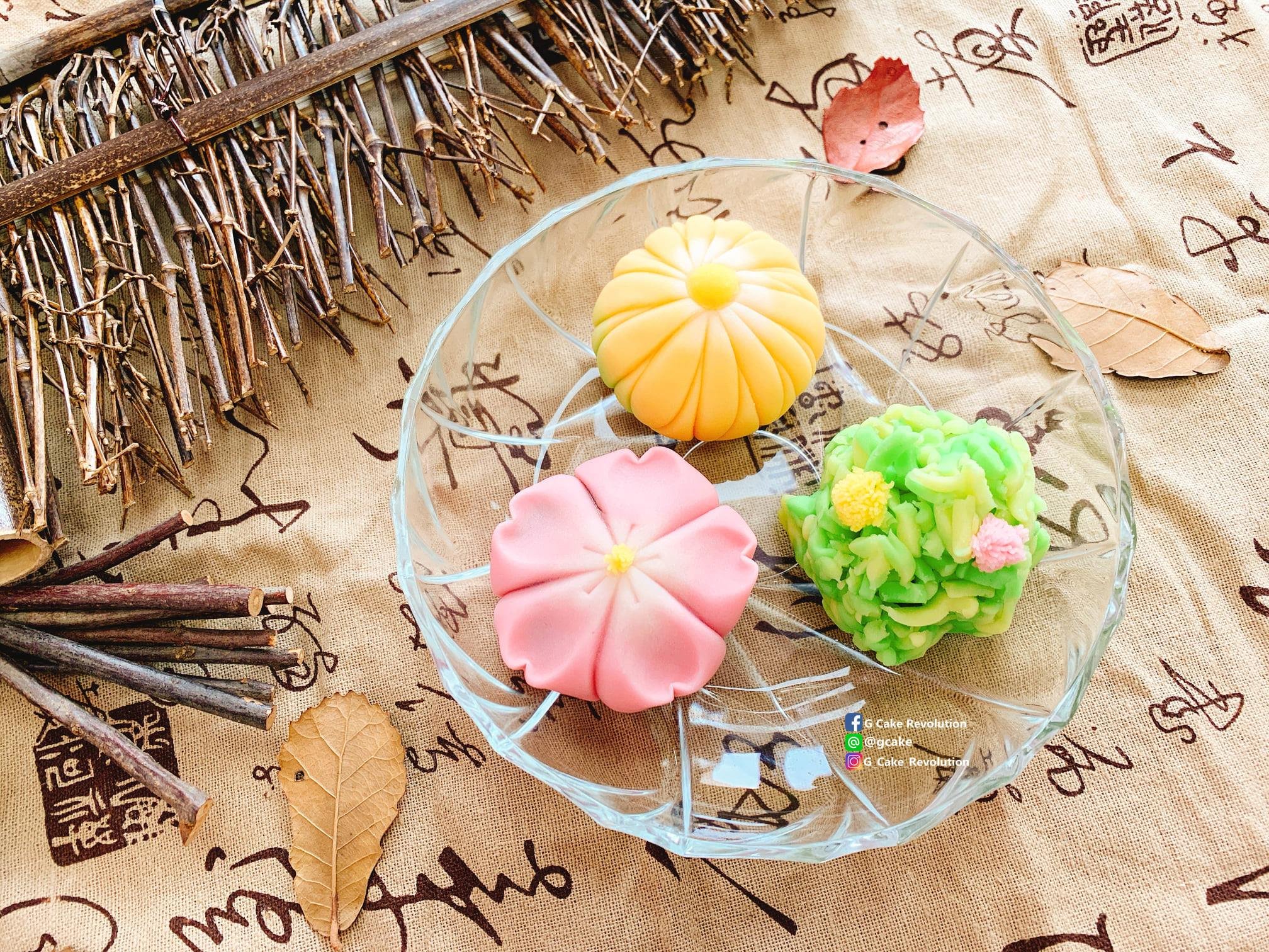 四紋千筋板 製菓道具 和菓子型 生菓子 木製 4種類の木彫製菓道具-