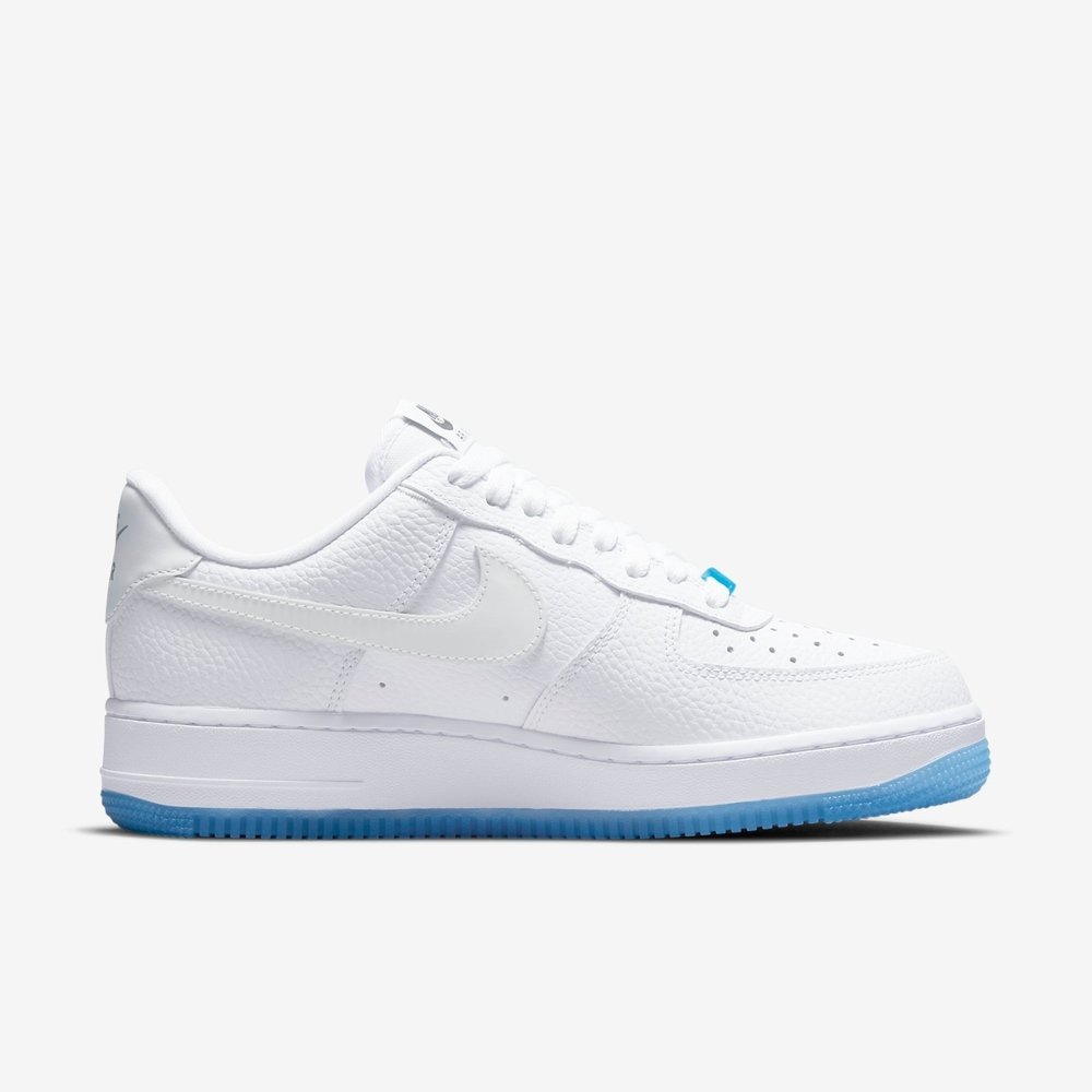 南🔥2023 6月NIKE Air Force 1 07 LX 皮革熱感應變色女款白藍DA8301