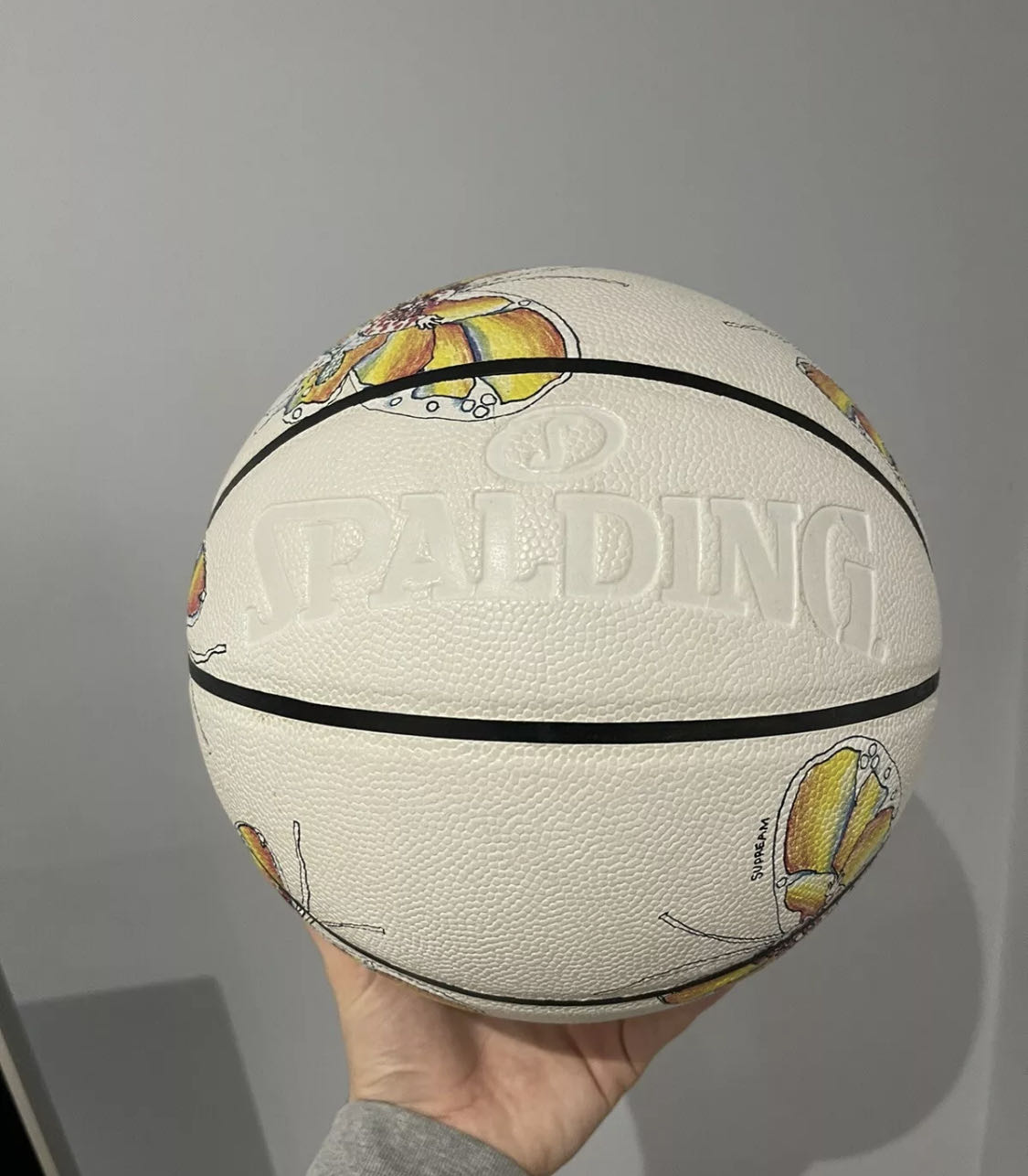 supreme 蝴蝶籃球Gonz Butterfly Spalding Basketball 二手正品| Yahoo