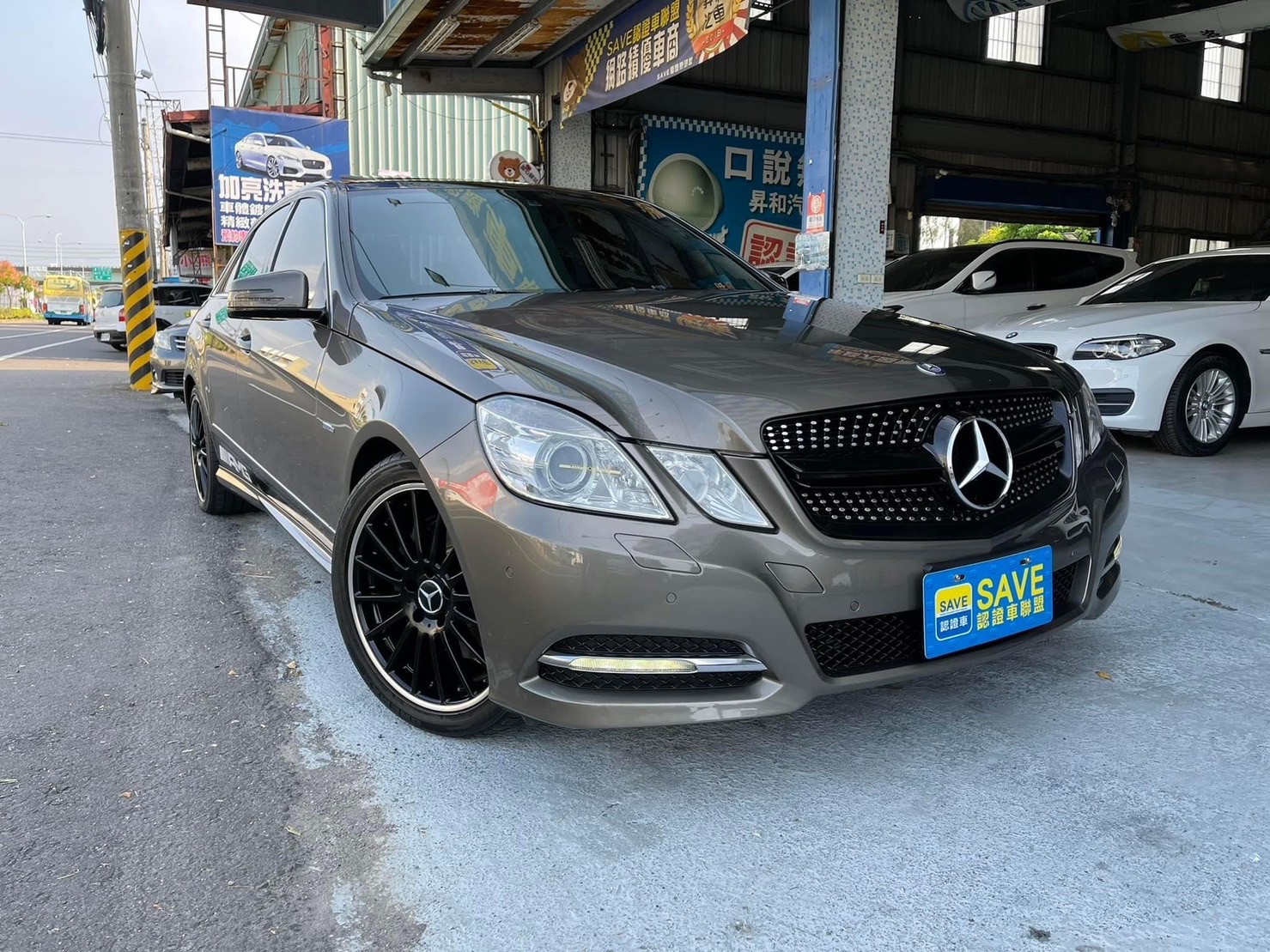 2011 M-Benz 賓士 E-class