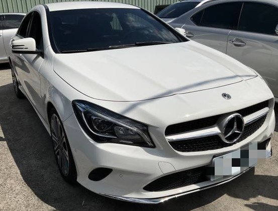 2018 M-Benz 賓士 Cla-class