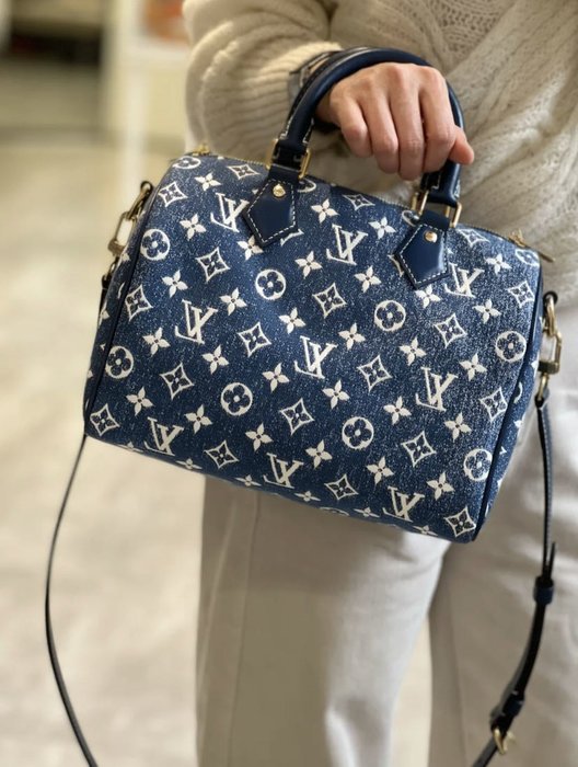 Louis Vuitton IDYLLE SPEEDY CROSSBODY Navy blue Cloth ref.927886 - Joli  Closet