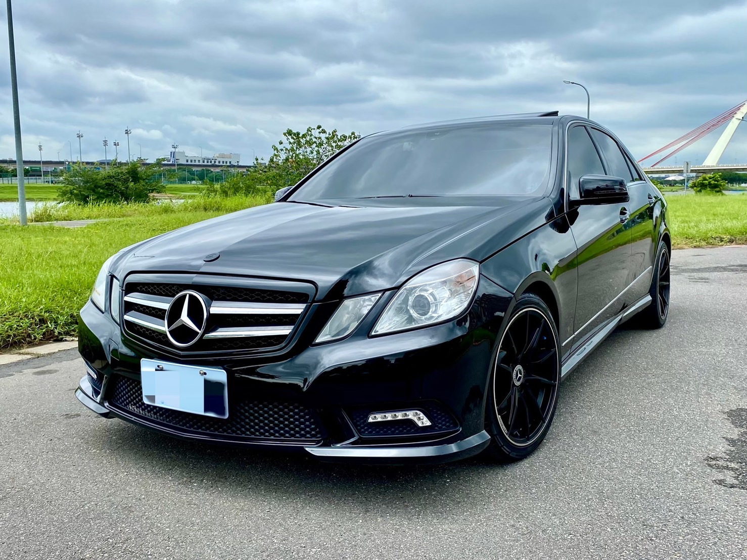 2012 M-Benz 賓士 E-class