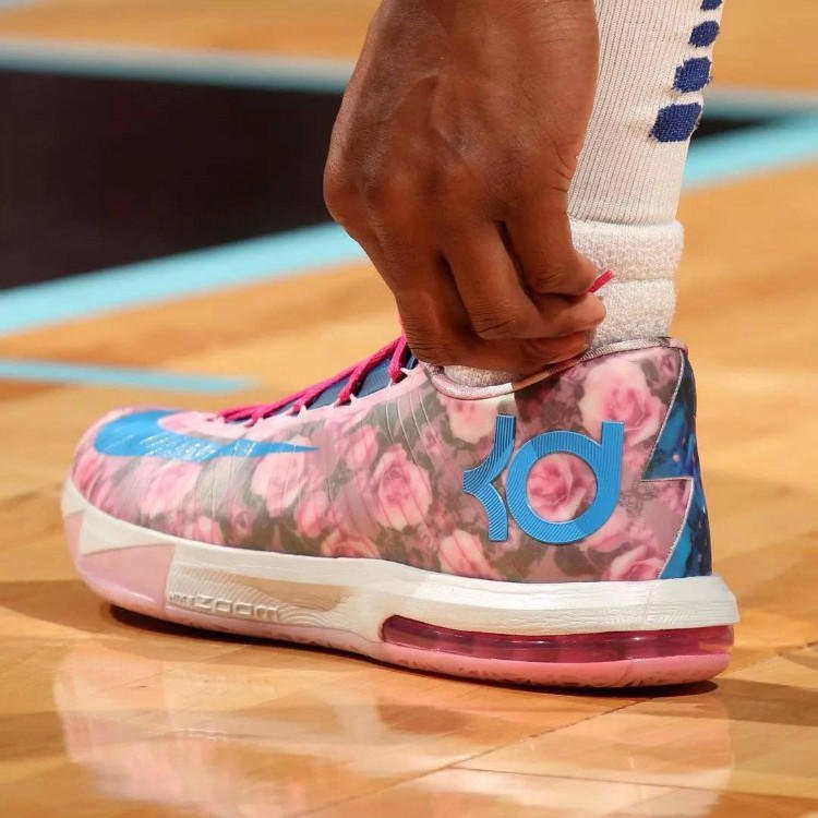 NIKE KD VI SUPREME KD6 Aunt Pearl 乳腺癌618216-600 抗癌US 10.5