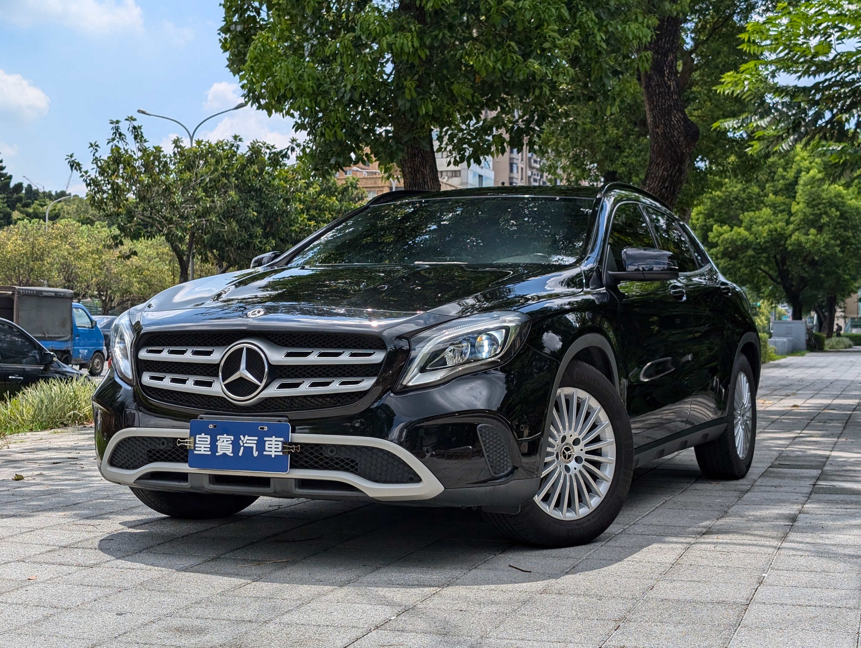 2018 M-Benz 賓士 Gla-class