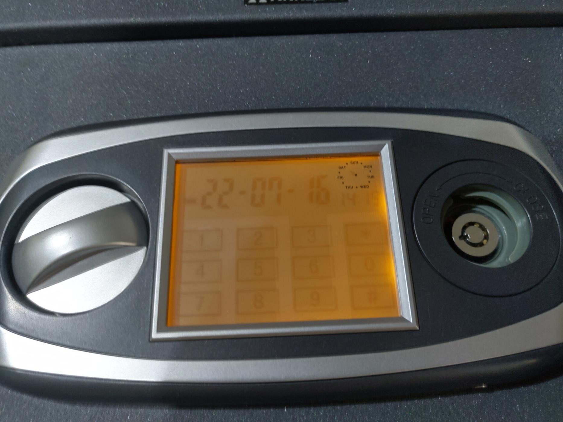 Arregui sku-284120 小型電子機械保險箱  開立發票 保險櫃 電子密碼保險箱 家用小型保險櫃