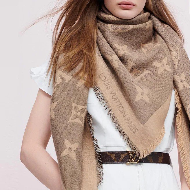 LV Beige Monogram Giant Shawl MP2382 in 2023  Louis vuitton scarf, Louis  vuitton, Vuitton