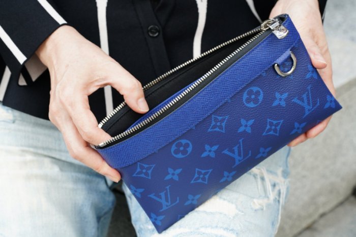 Louis Vuitton Blue Taigarama Pochette Discovery PM - Ann's