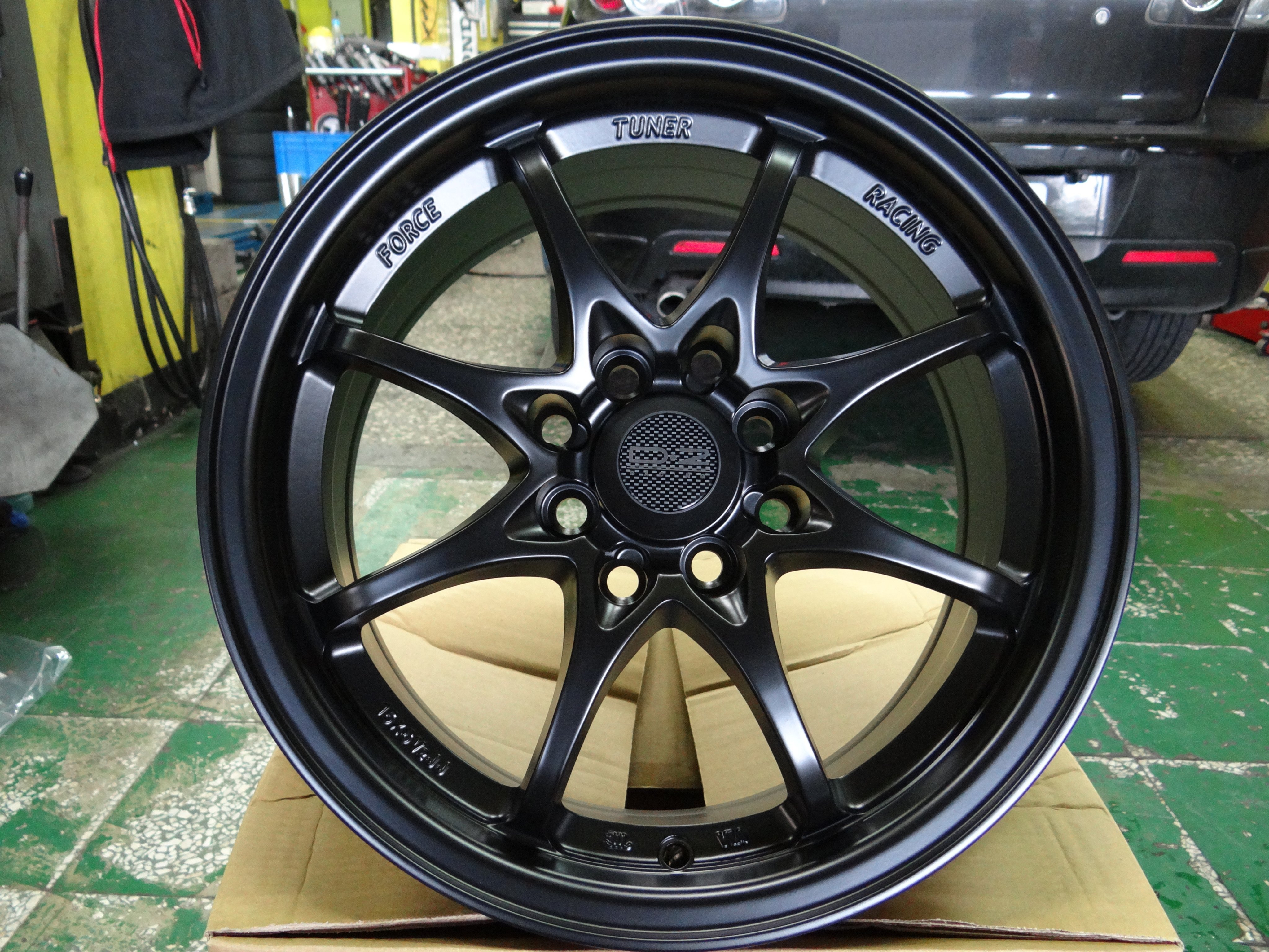 {順加輪胎}CA02 類RAYS CE28 15吋 4孔100/114 輕量化鋁圈TIEERA FIT ALTIS K8