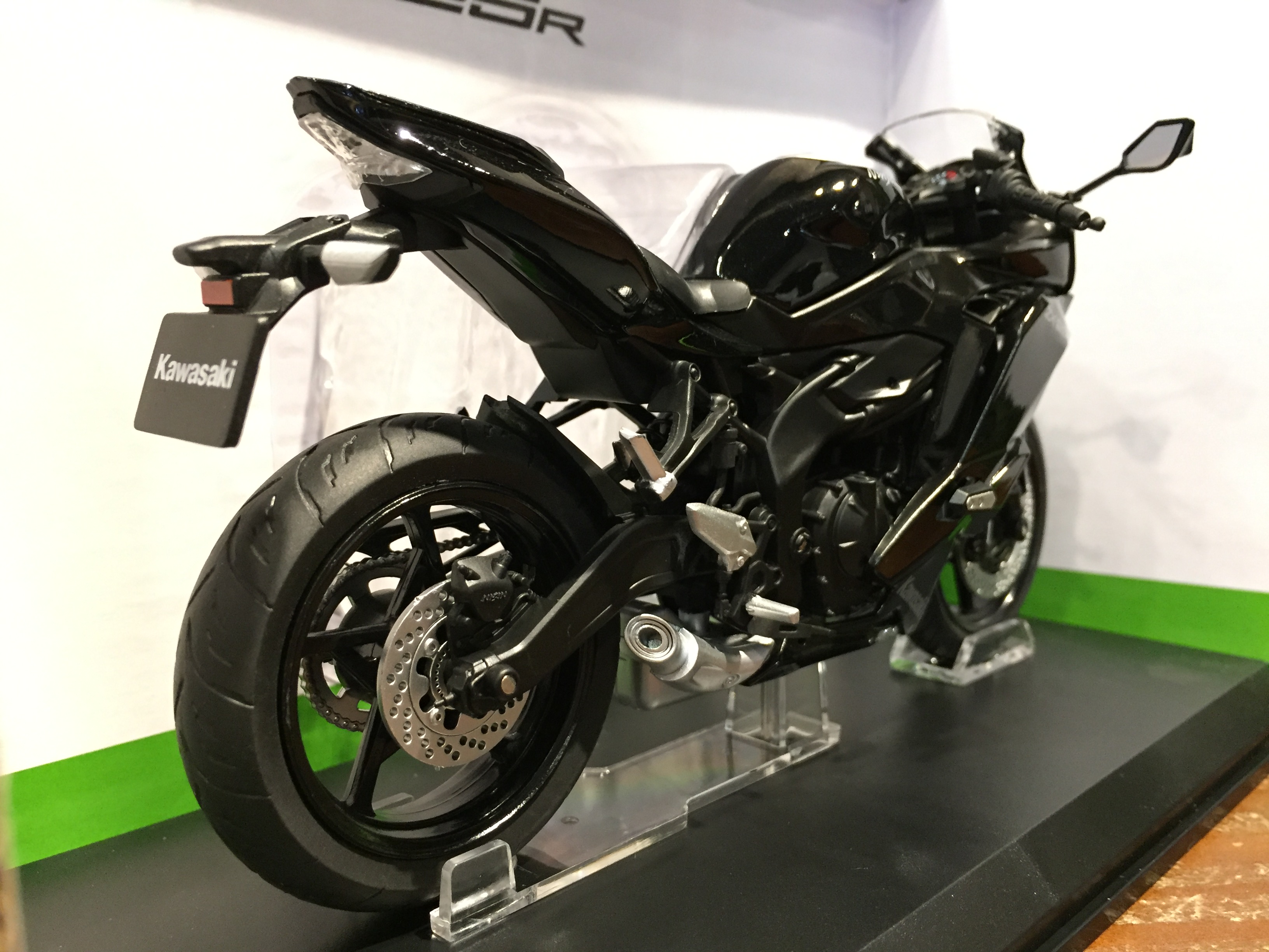 1/12 Aoshima Kawasaki Ninja ZX-25R Black 109717【MGM】 | Yahoo奇摩拍賣