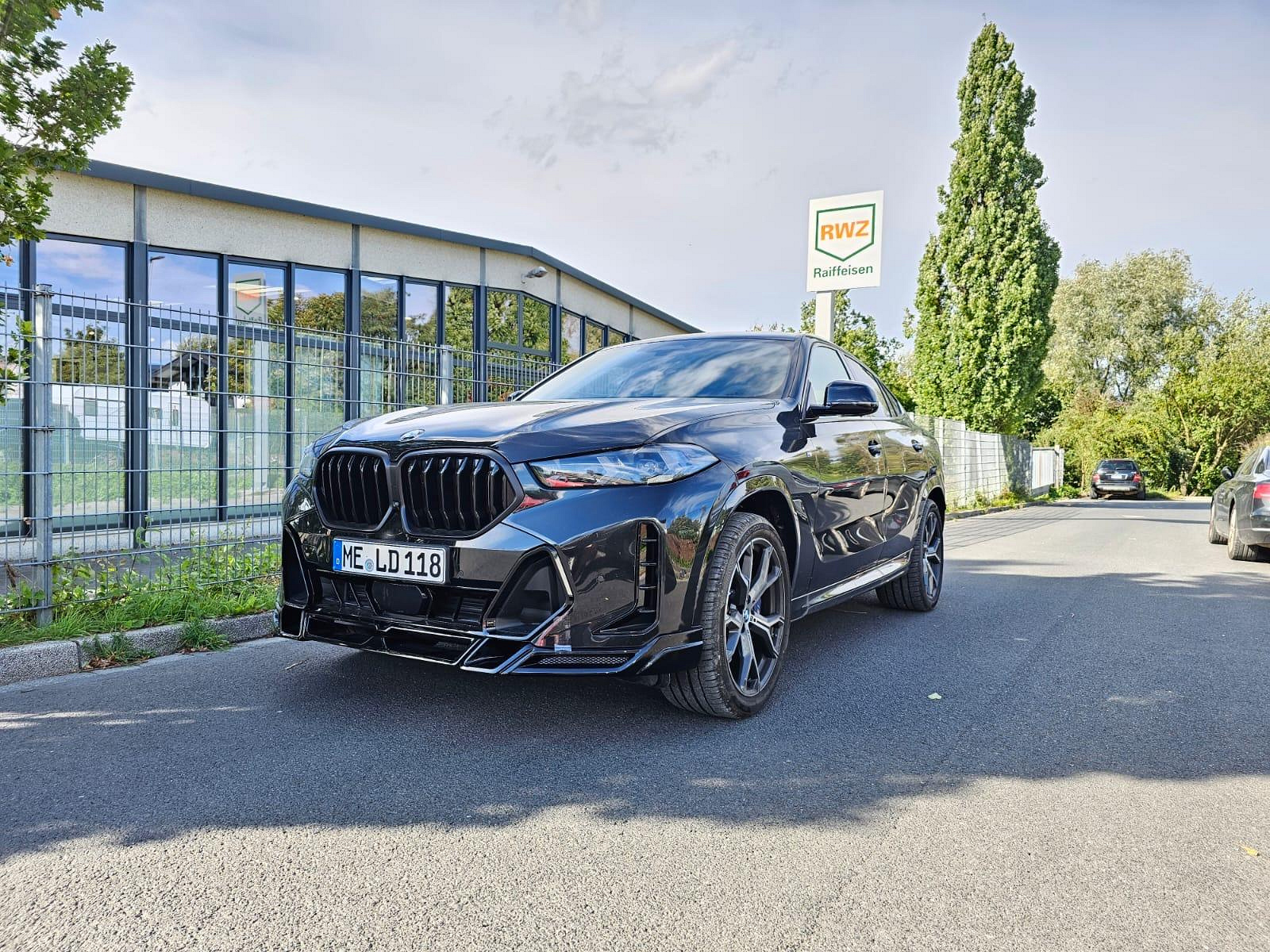 ✽顯閣商行✽俄羅斯原裝 LARTE Design BMW G06 X6 LCI 前下巴 三片式前下巴 M60i 改裝 空力套件