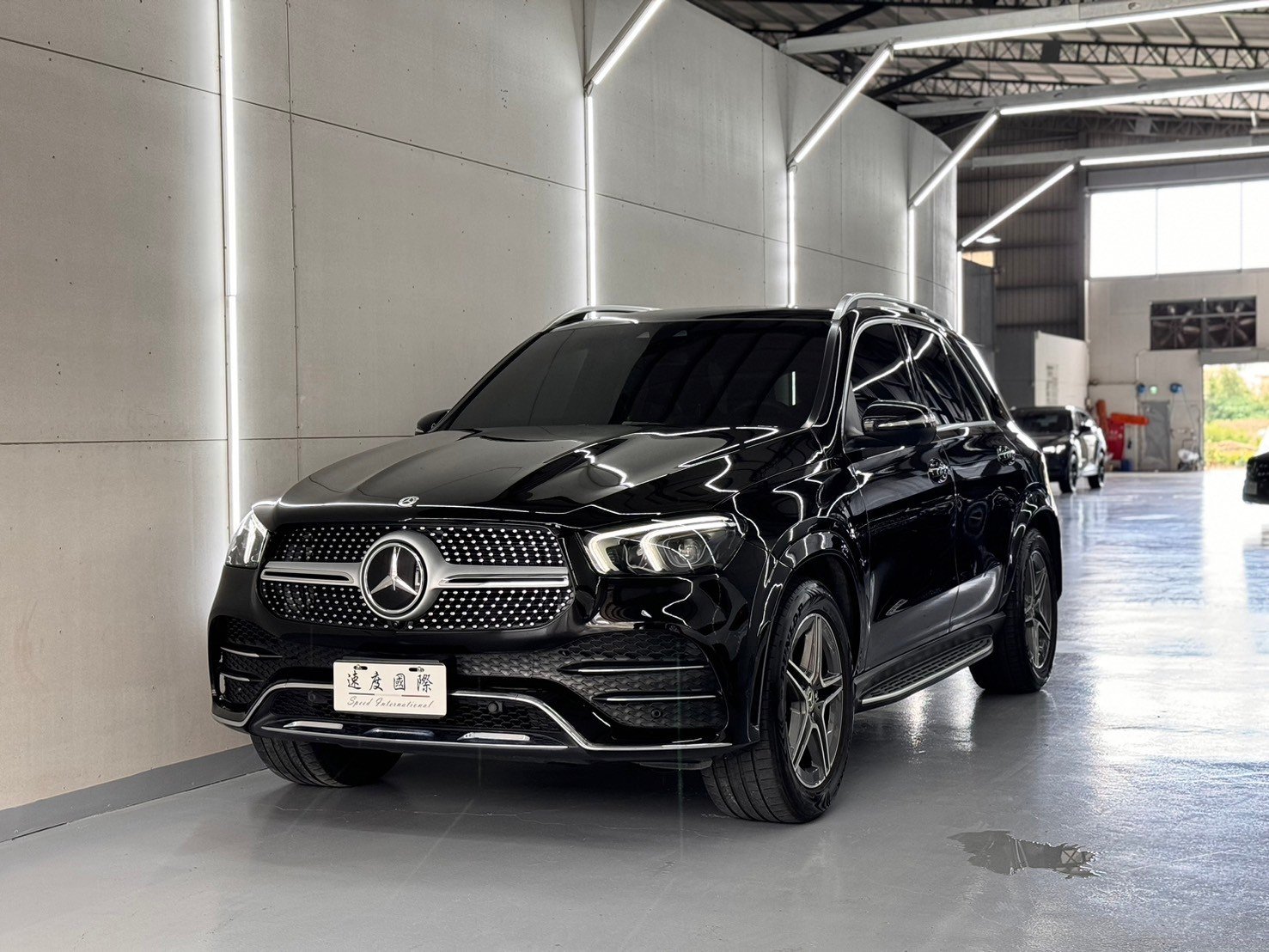 2021 M-Benz 賓士 Gle-class