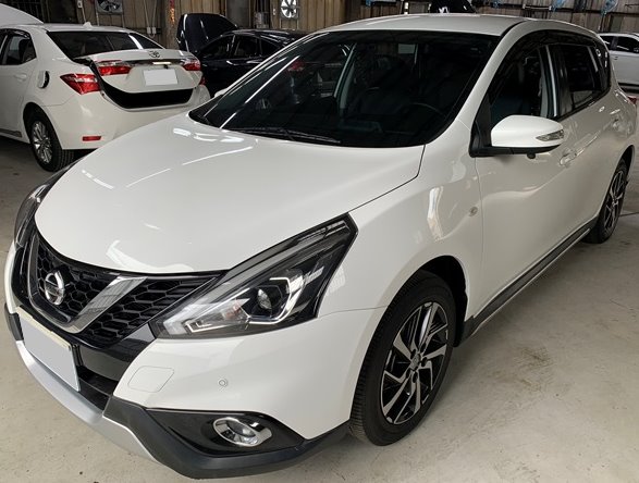 2018 Nissan 日產 Tiida 5d