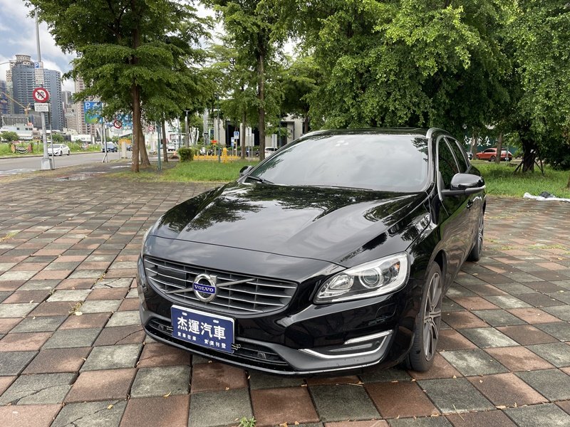 2017 Volvo 富豪 V60