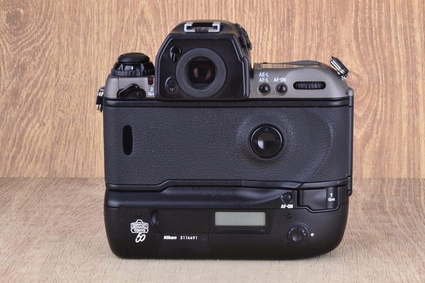 品光數位】裸機Nikon F5 50周年紀念版專業底片相機單眼相機機身BODY