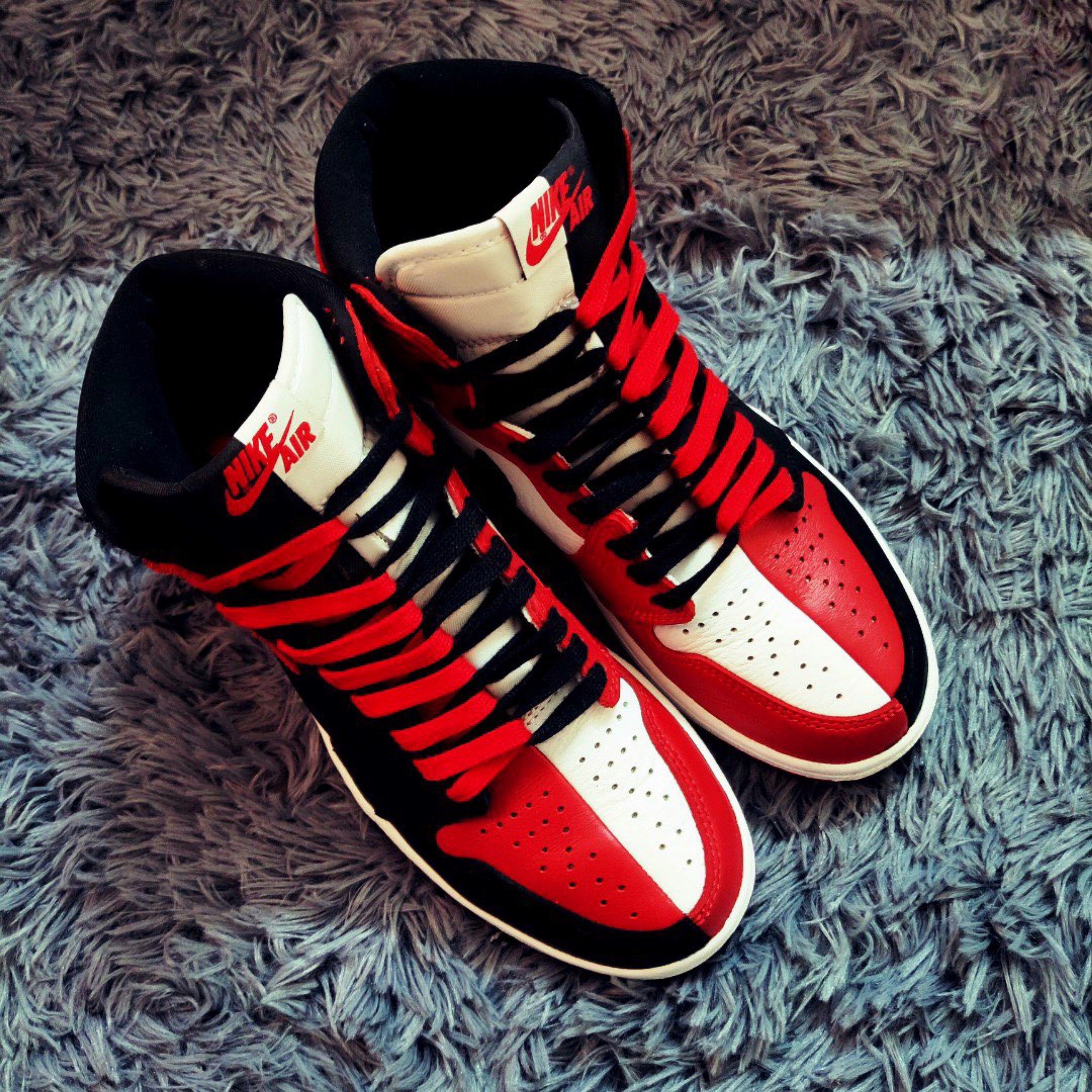 陰陽鴛鴦Us9 Nike Air Jordan 1 Homage to home 黑紅芝加哥AJ1 閃電