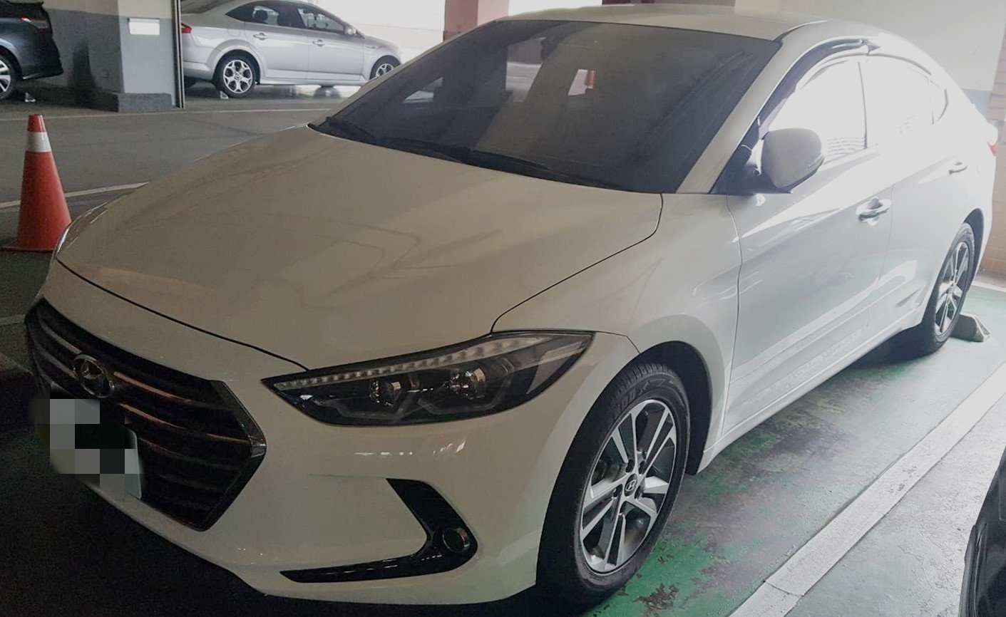 2018 Hyundai 現代 Elantra