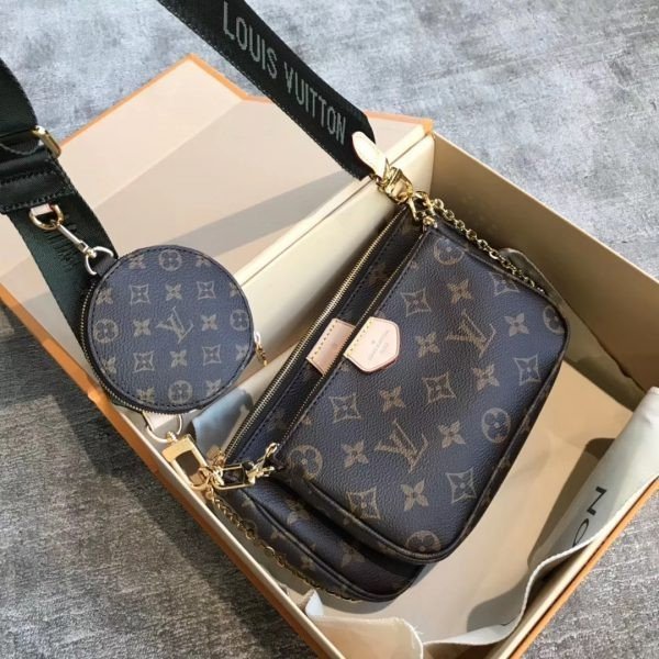 Louis Vuitton M80399 Multi Pochette Accessoires 壓紋斜挎包大象灰尺寸： 25x14.5x4.5cm -  LuxuryGZ