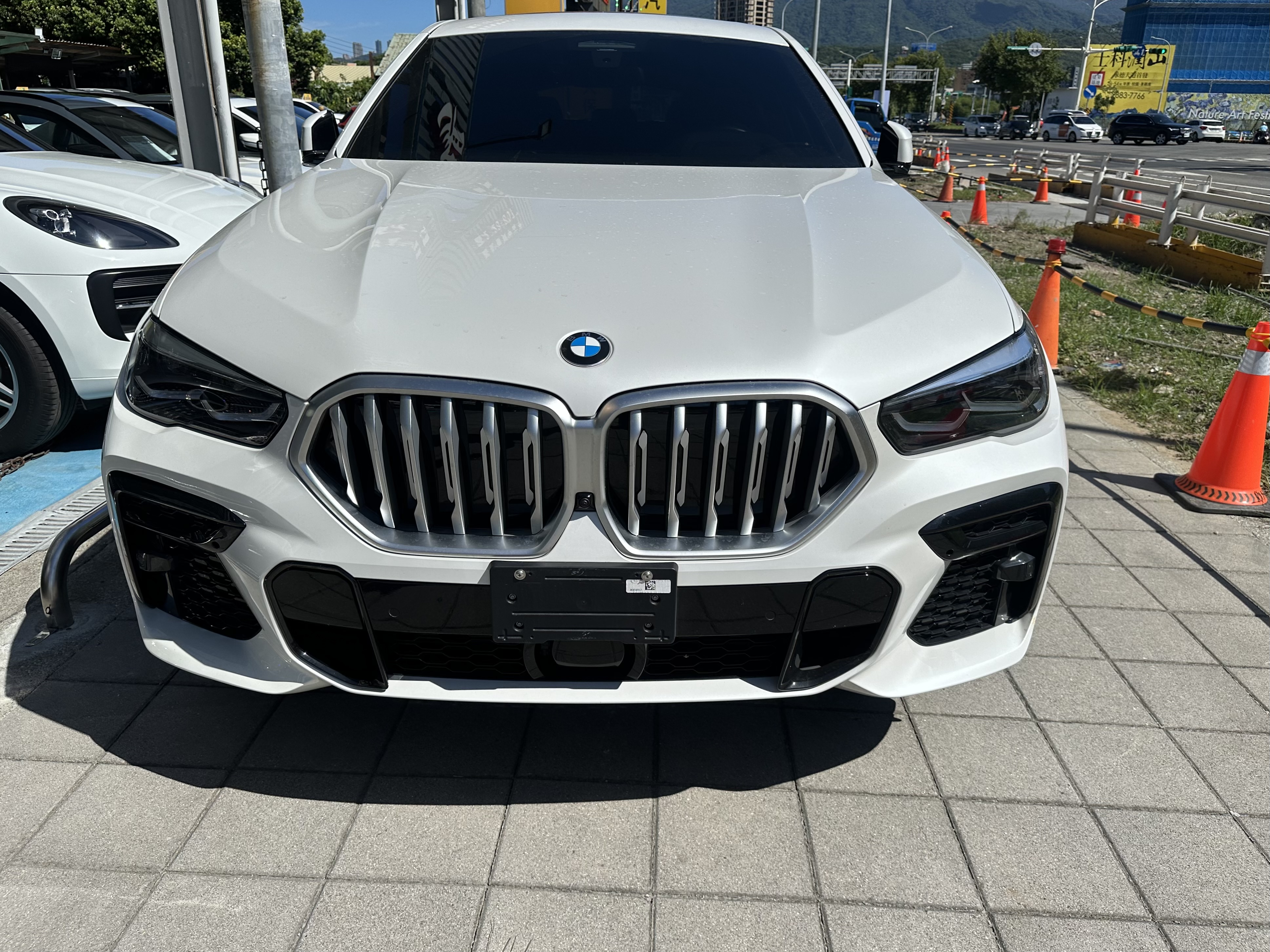 2022 BMW 寶馬 X6