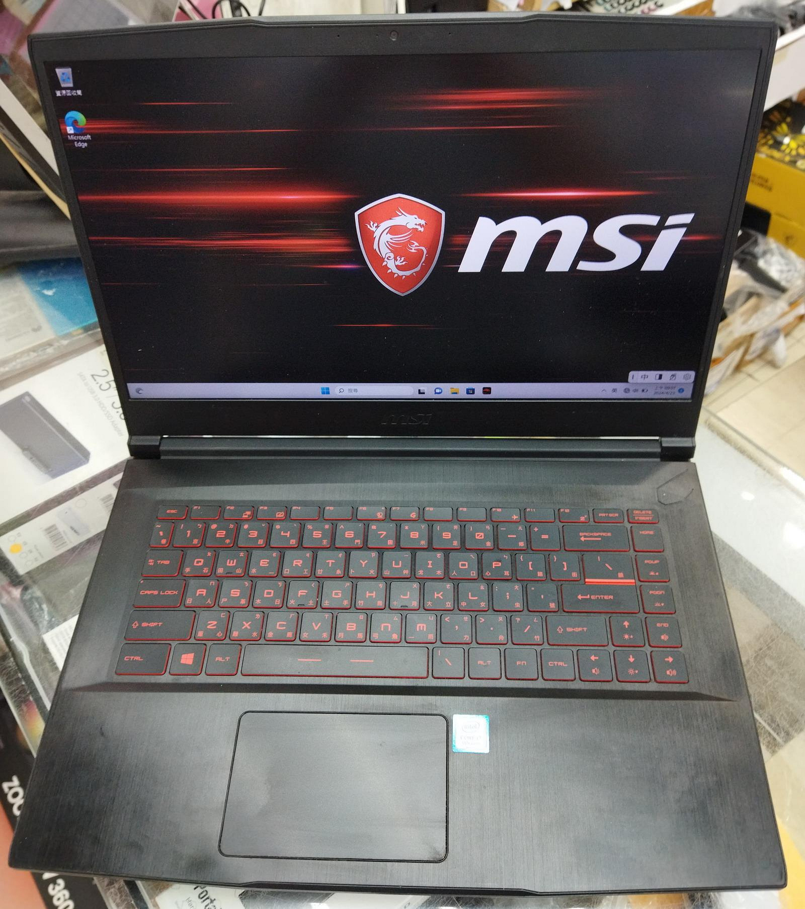 微星MSI GF63 Thin 9SC高階電競筆電【i7-9750H / 16G / GTX1650】