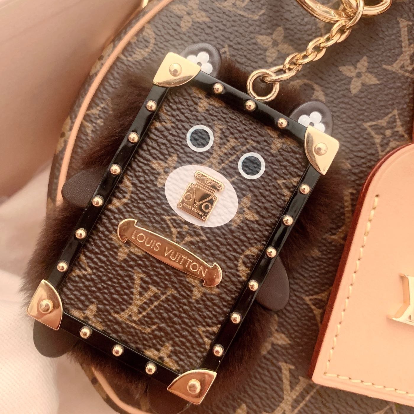 Louis Vuitton LOUIS VUITTON Wild Fur Monogram Eye-Trunk Bear Bag Charm