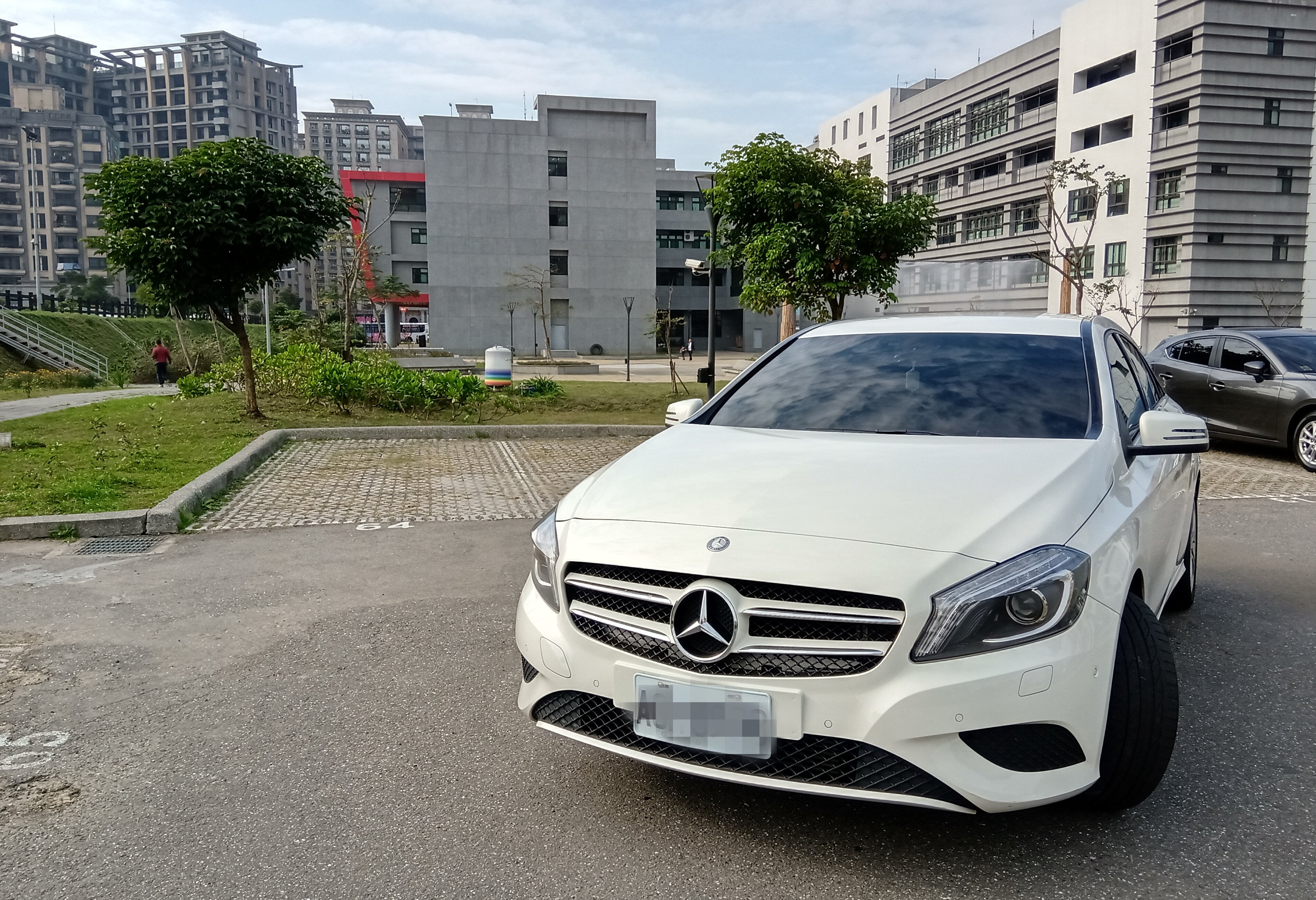 2014 M-Benz 賓士 A-class