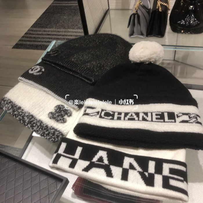 Chanel 香奈兒AA7298 滑雪運動系列毛帽黑白| Yahoo奇摩拍賣