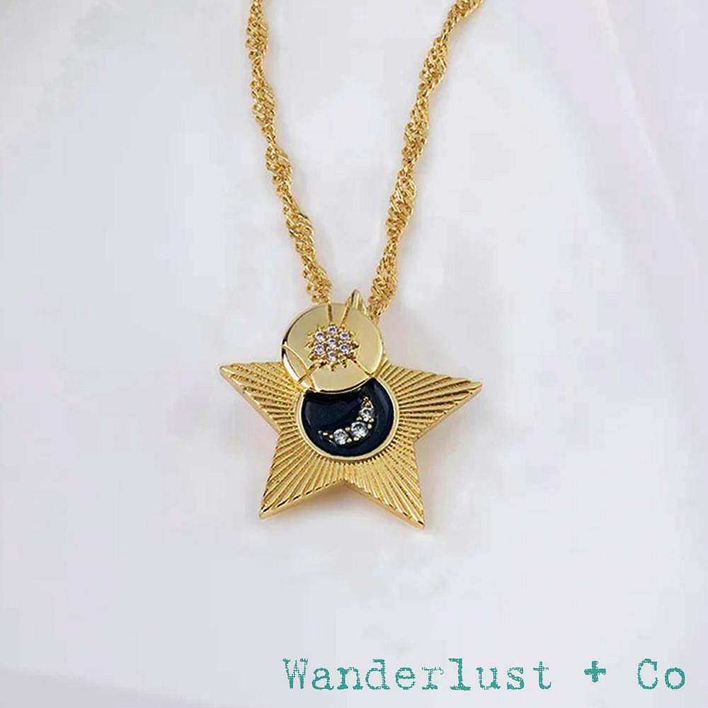 Wanderlust+Co 澳洲品牌 鑲鑽銀河月亮 守護星星項鍊 金色X深藍色 Starlight Navy & Gold