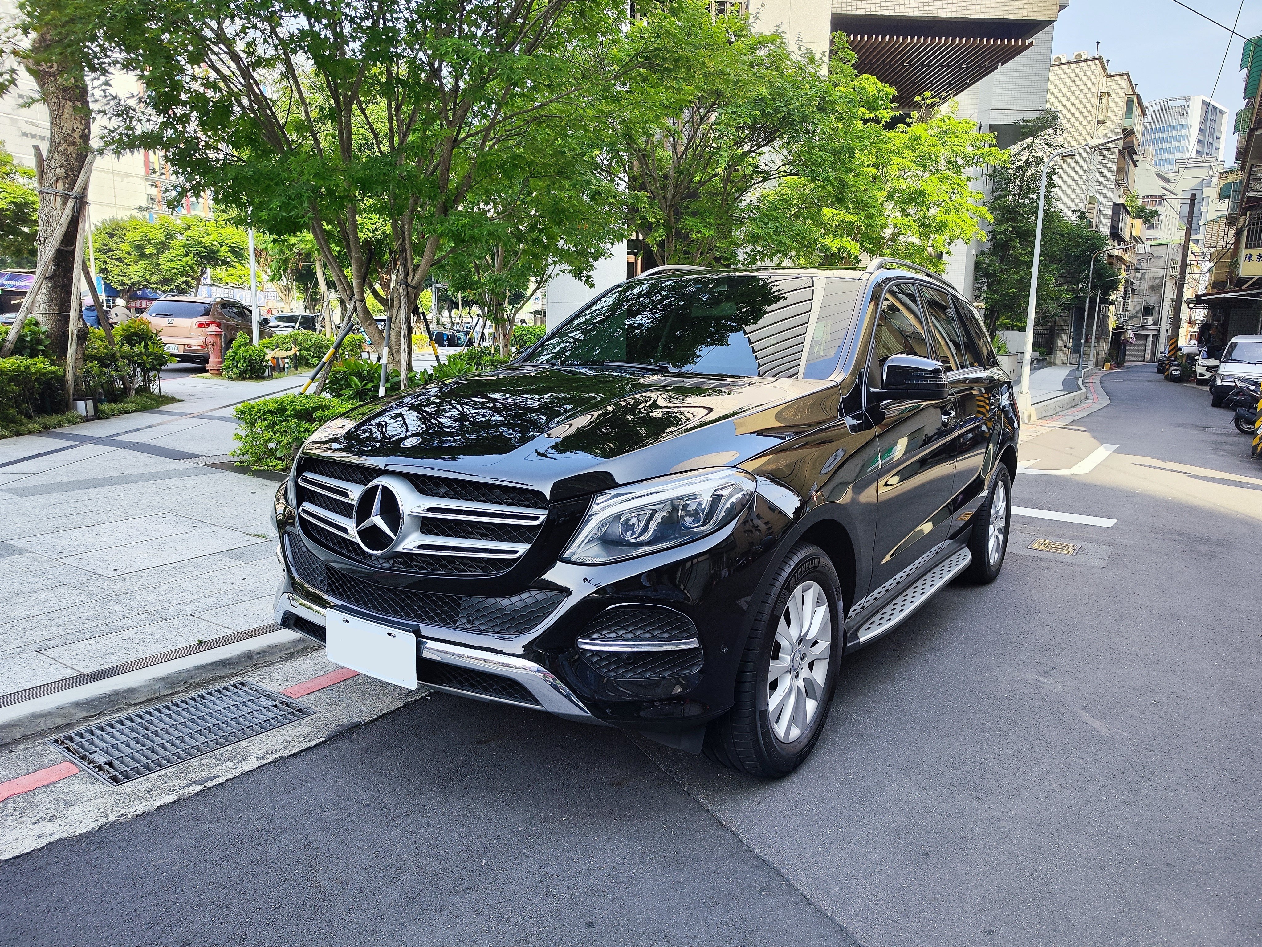 2016 M-Benz 賓士 Gle-class