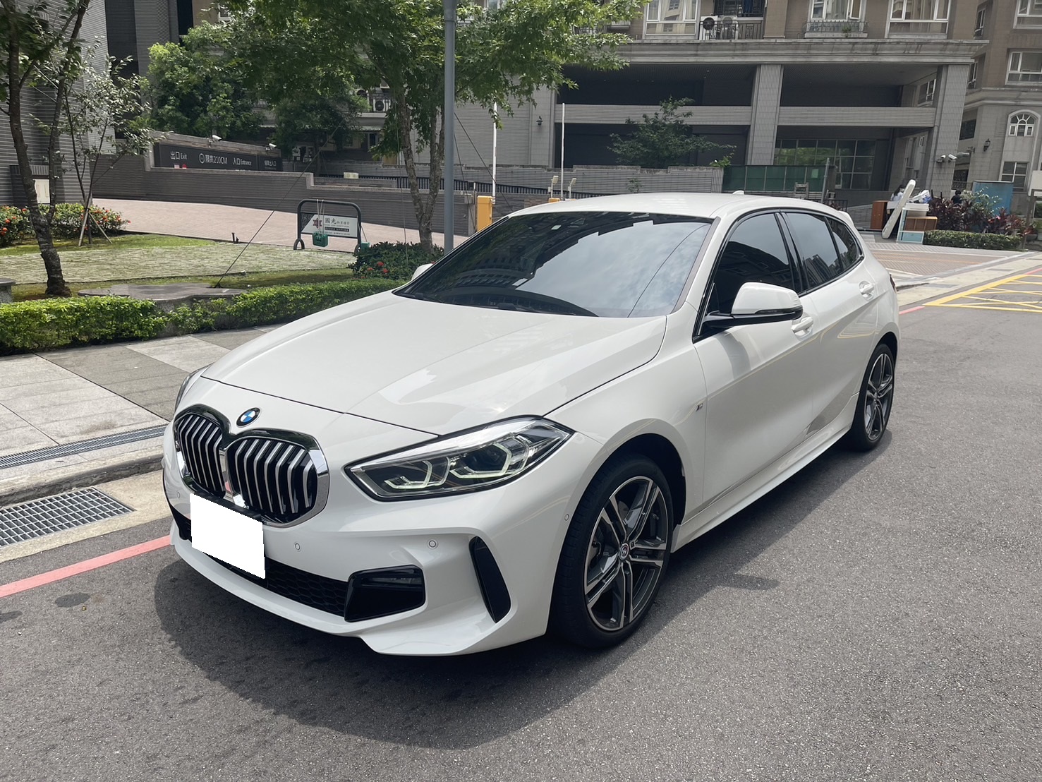 2022 BMW 寶馬 1-series