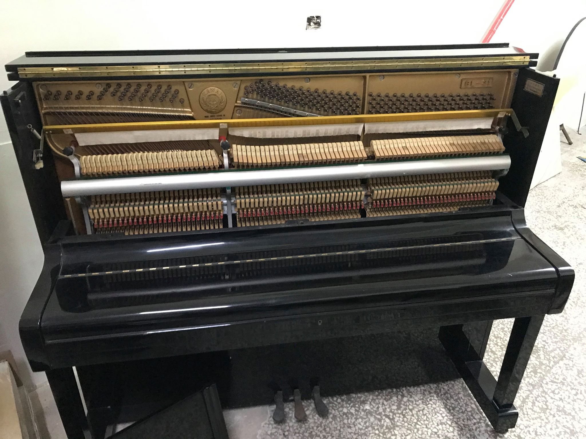 値下げしました】カワイ KAWAI アップライト ピアノ BL-31 椅子付き 