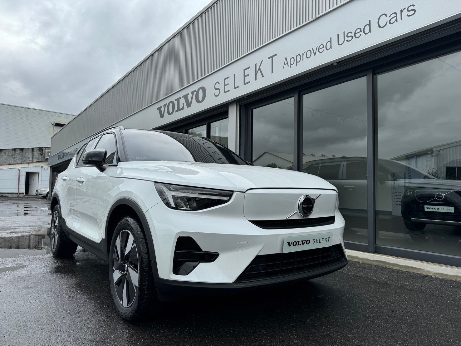 2023 Volvo 富豪 Xc40