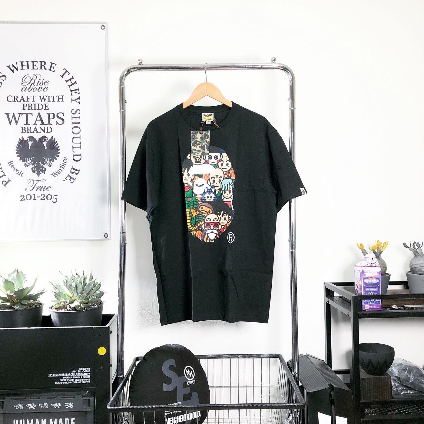 希望商店】【✓寄賣商品】A BATHING APE X DRAGON BALL Z T-SHIRT