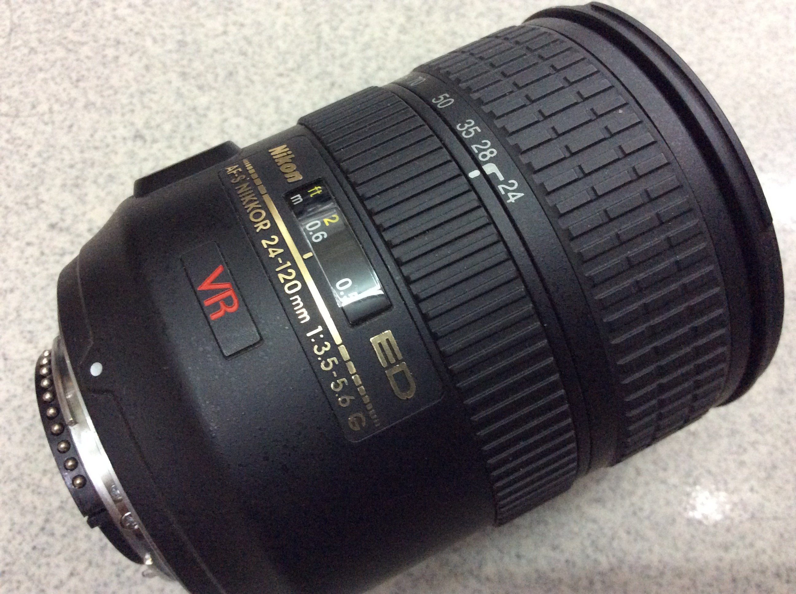 ☆ニコンAF-S EDニッコール24-120mm3.5 5.6G レンズ(ズーム