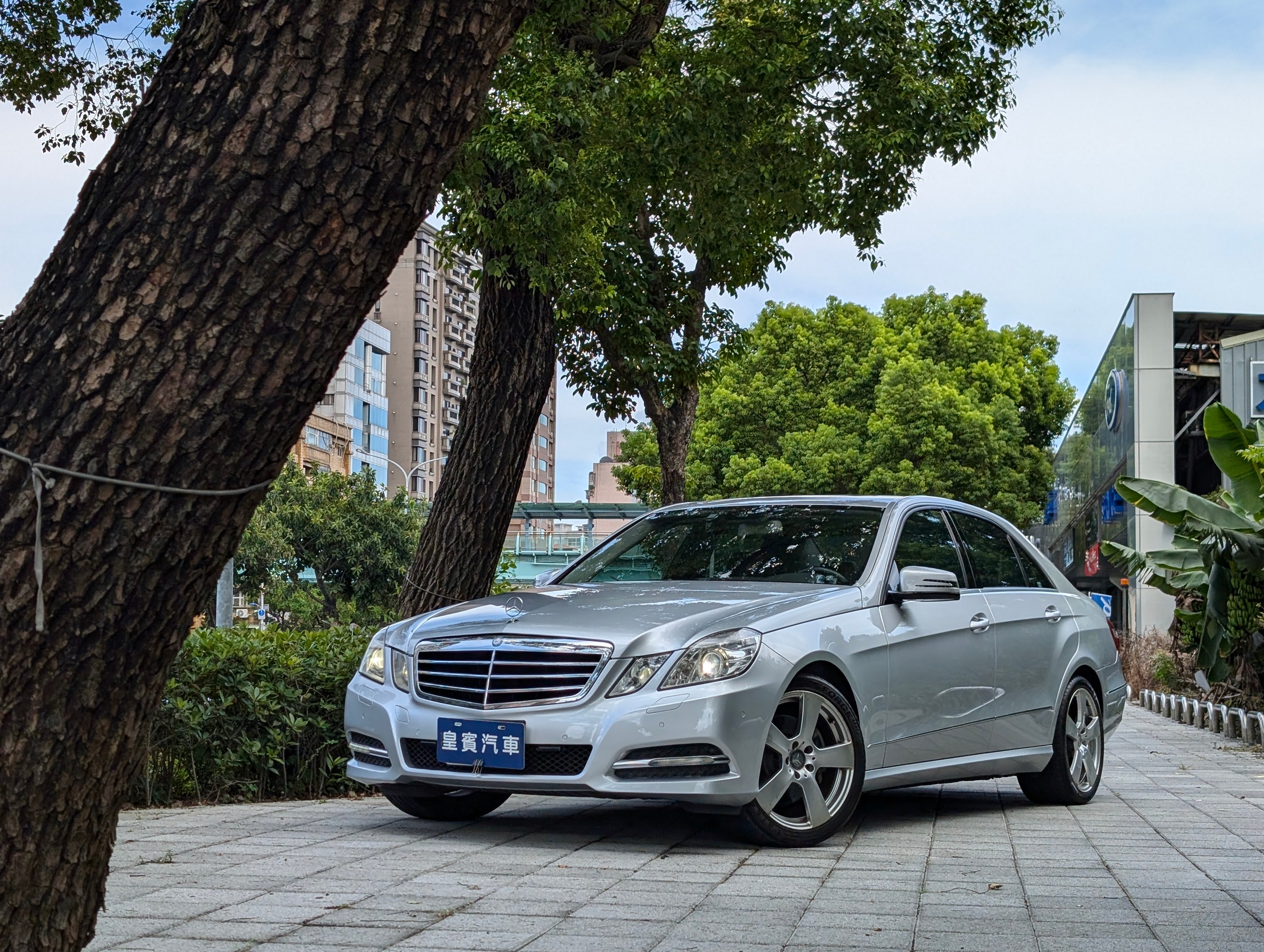 2010 M-Benz 賓士 E-class