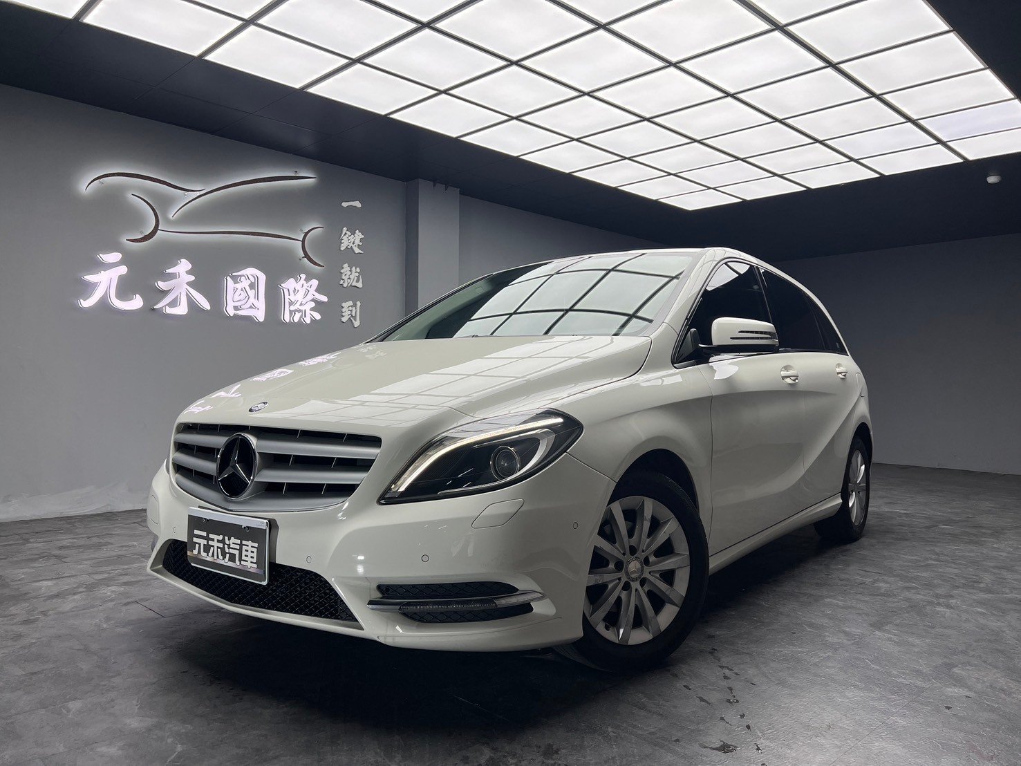 2013 M-Benz 賓士 B-class