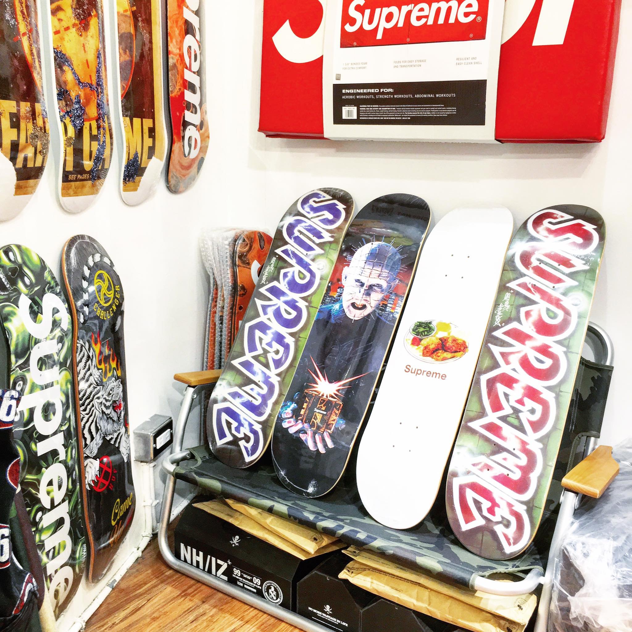 希望商店】SUPREME CHICKEN DINNER SKATEBOARD 18SS 雞腿飯滑板| Yahoo