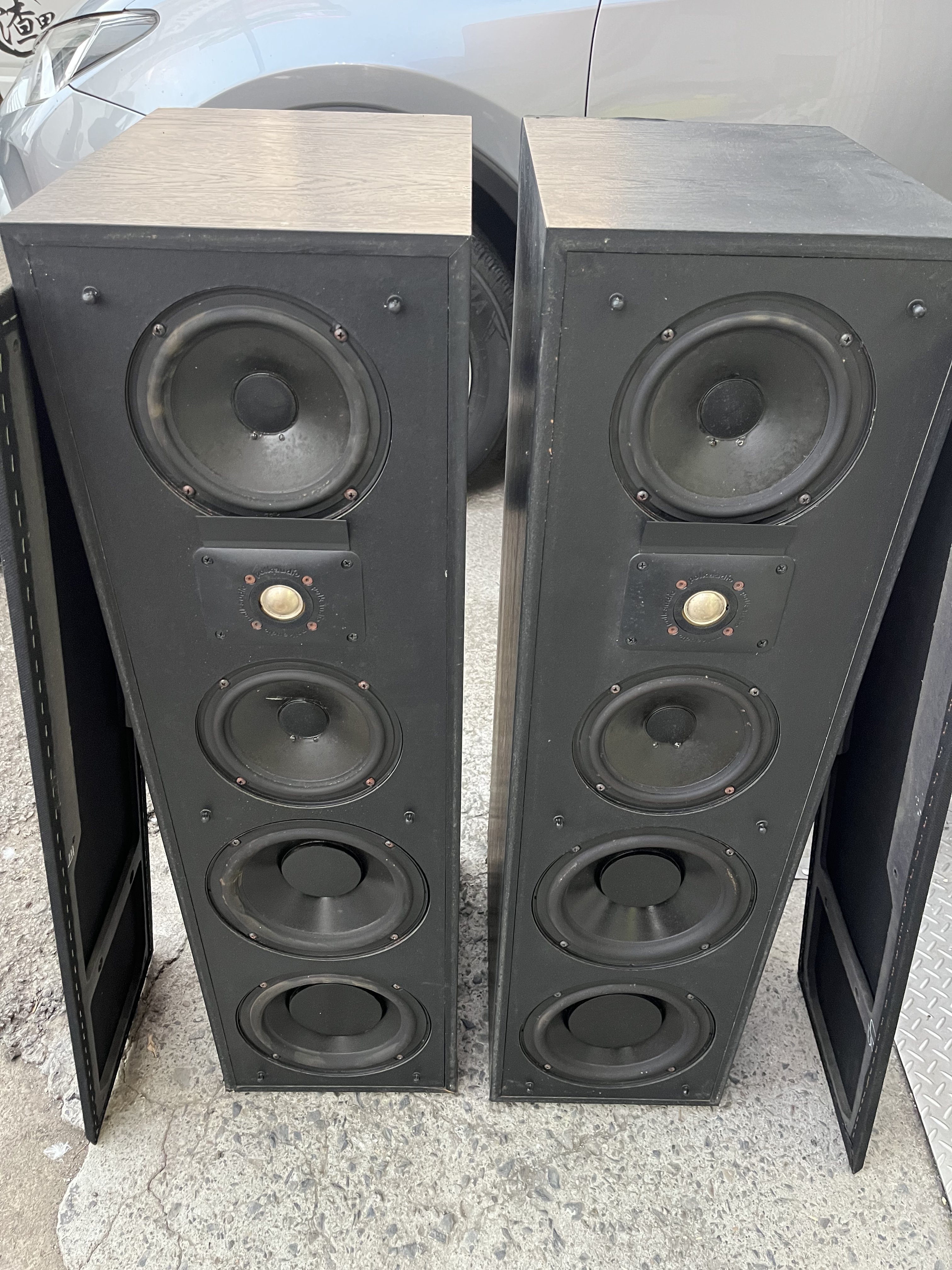 [冠頴工房］早期美國 Polk Audio 落地喇叭，品優，僅底部角邊一處有小磕傷，面交自取