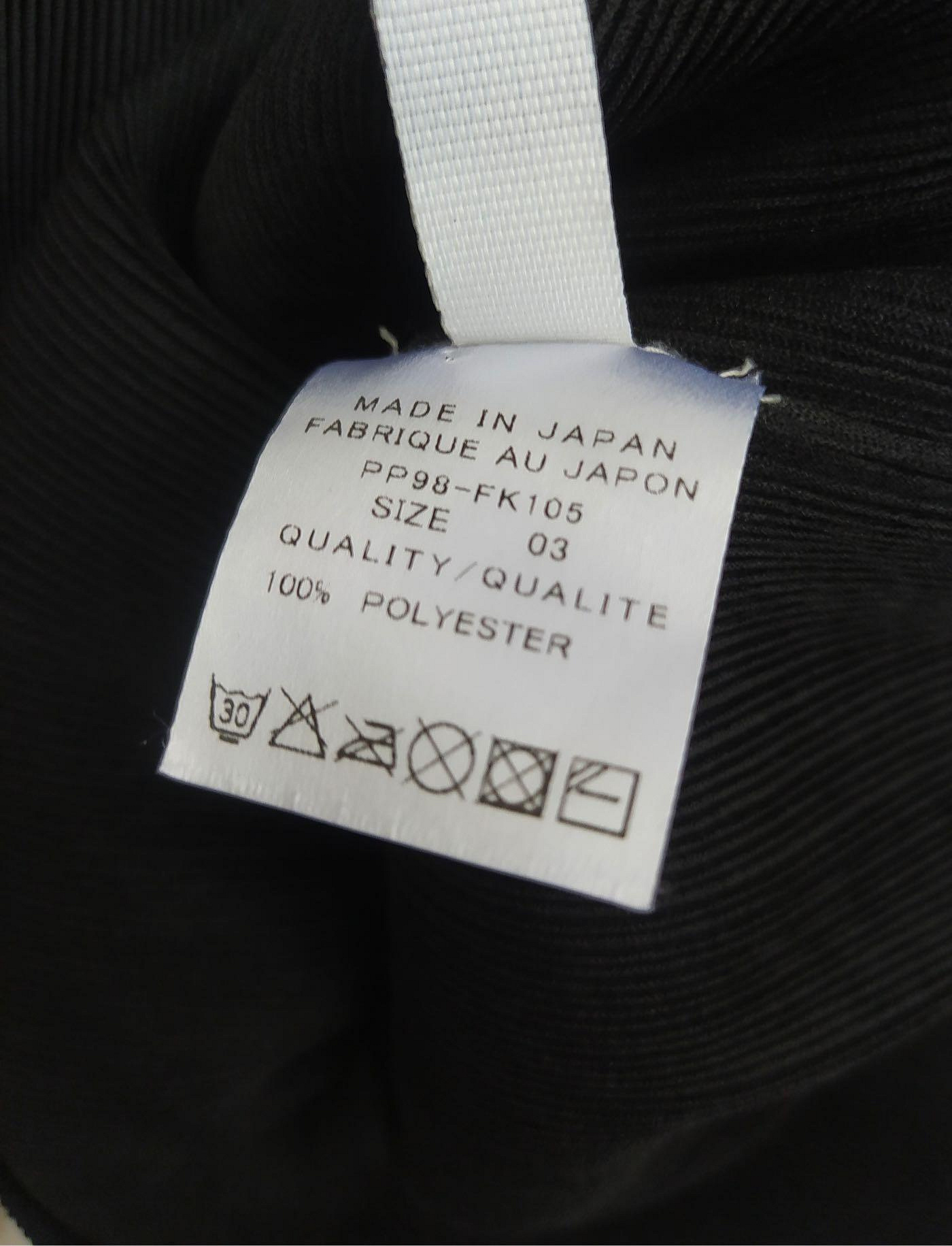 已售出。#近新品PLEATS PLEASE 黑色立領上衣/ 小包袖/ 日本製