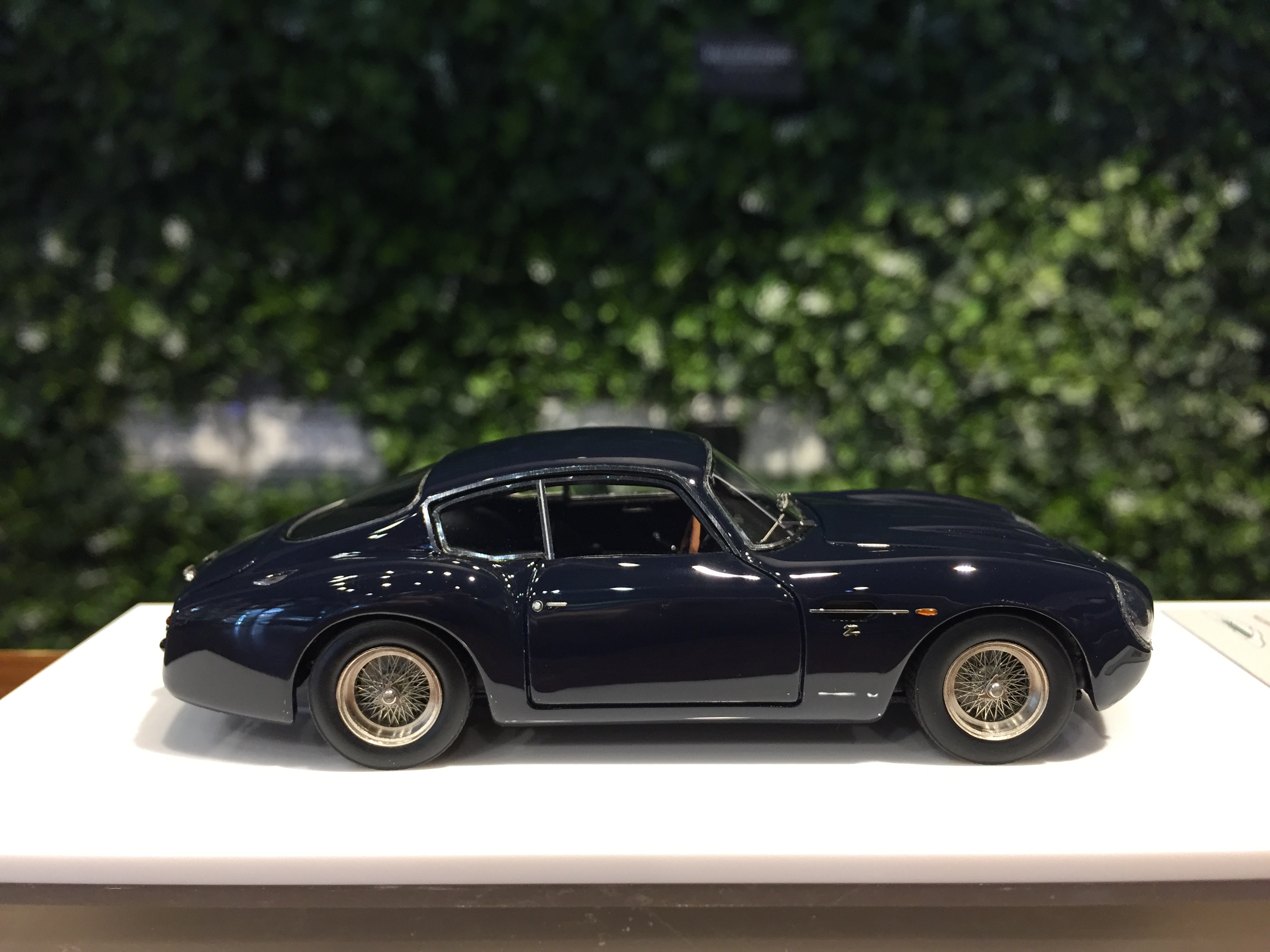 1/43 DMH Aston Martin DB4 Zagato 4219 Blue【MGM】 | Yahoo奇摩拍賣