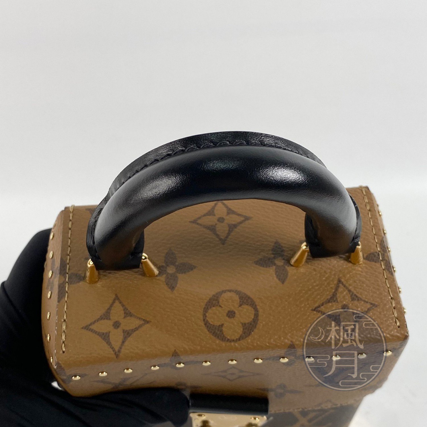 Shop Louis Vuitton 2024 SS M82465 New Camera box bag (M82465) by  ElmShoesStyle