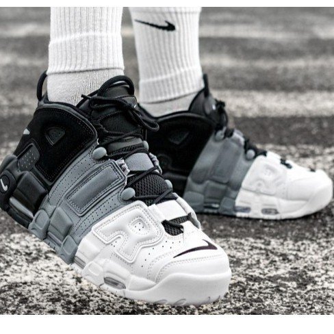 老夫子NIKE AIR MORE UPTEMPO TRI COLOR 黑灰白漸層三色大AIR 男