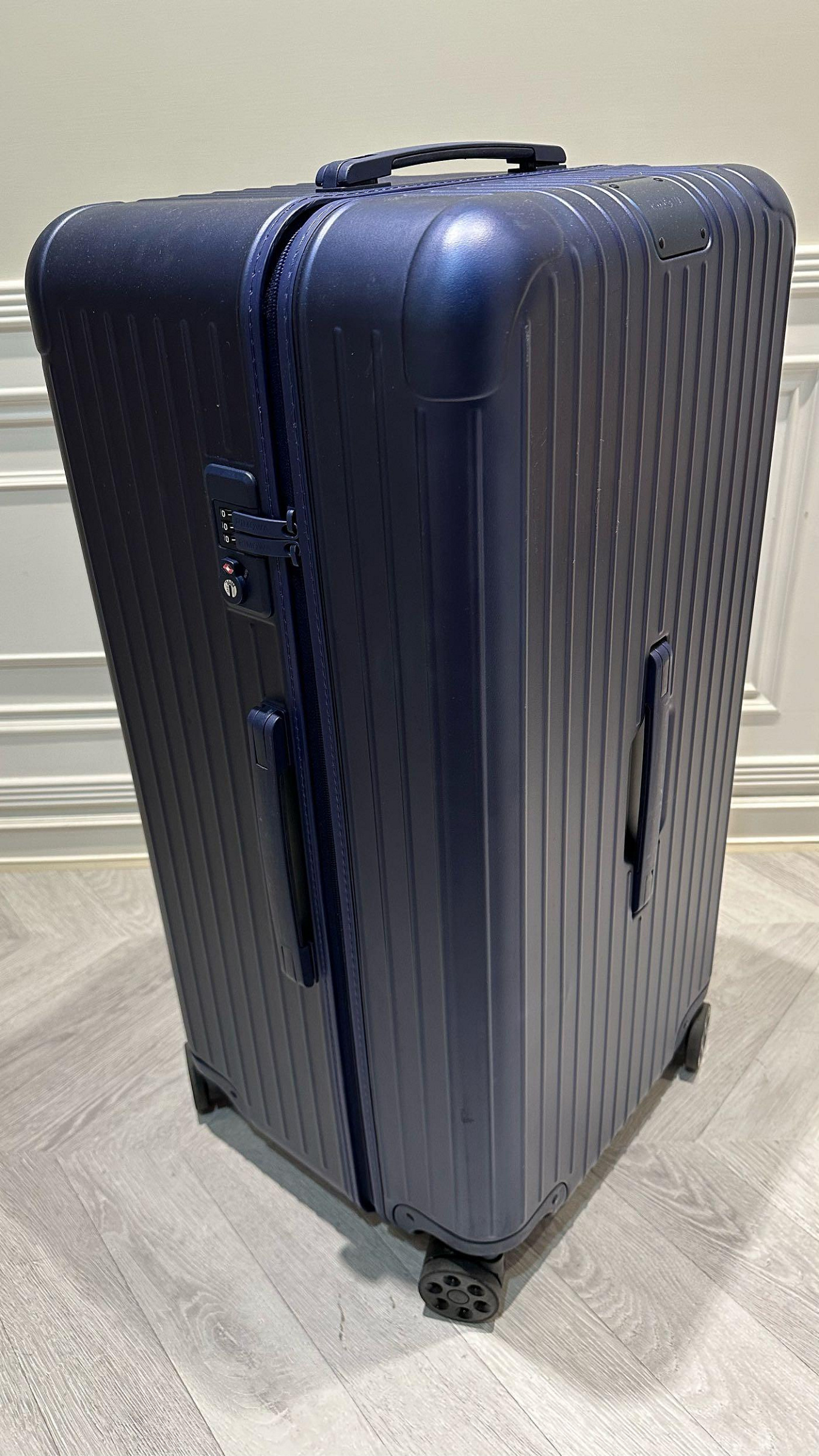 【專櫃$47800】 德國RIMOWA trunk行李箱 30吋 20吋另TOPAS Titanium鋁鎂合金4輪旅行李箱登機salsa SPORT AIR