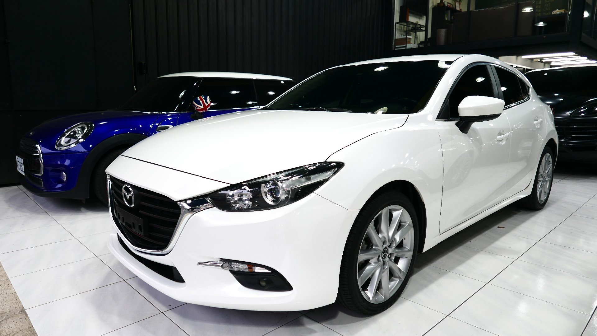 2017 Mazda 馬自達 3 5d