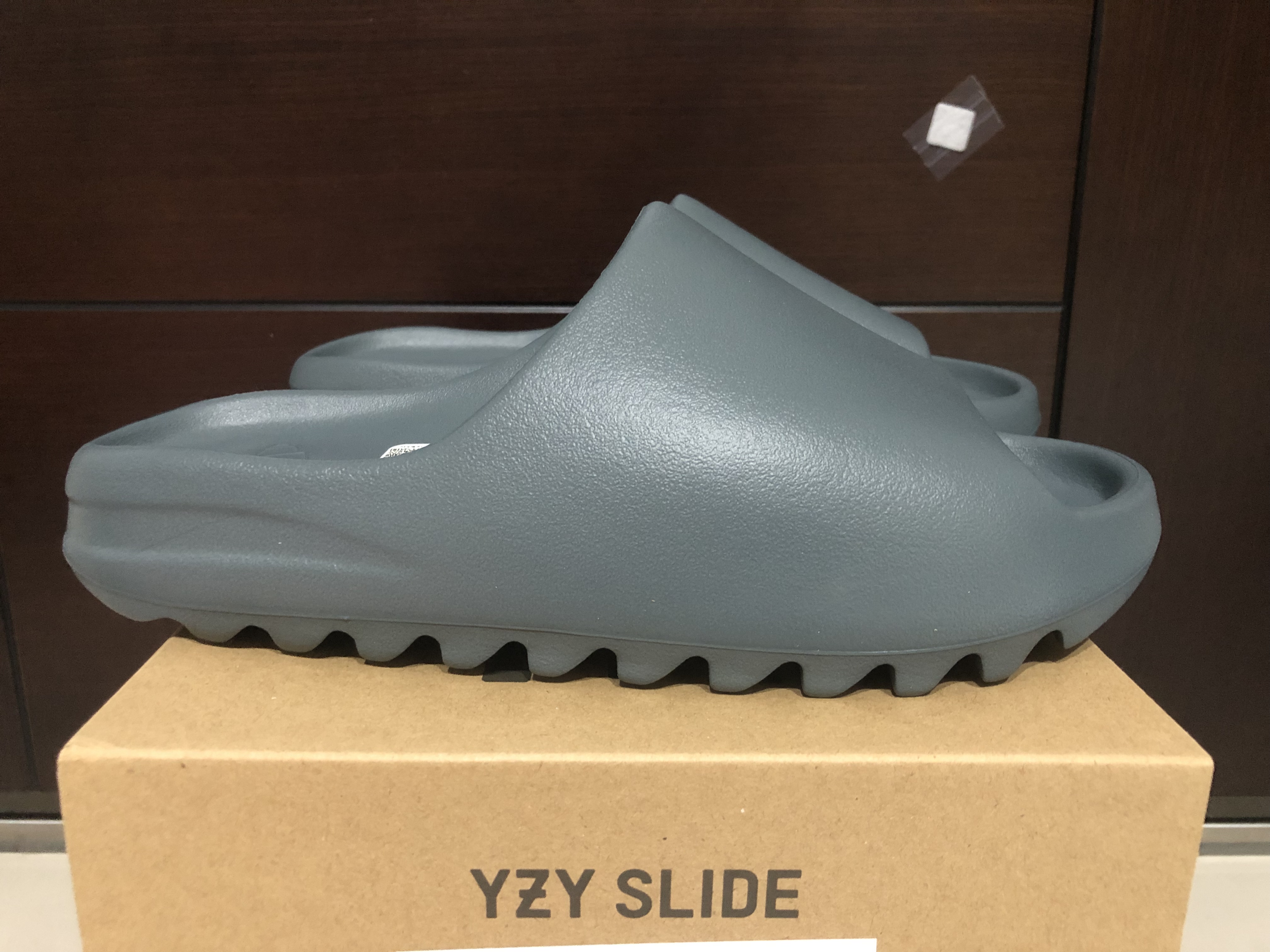 ADIDAS YEEZY SLIDE SLATE MARINE 藏青灰US10 28.5cm 全新附盒Jordan