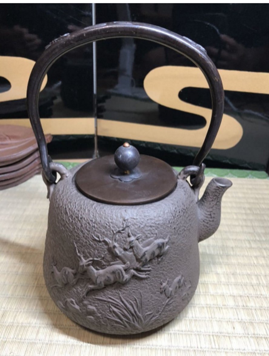 茶太初] 京都鈴木手造鹿群圖瓢型含沙鐵鐵壺鐵瓶1.6kg | Yahoo奇摩拍賣