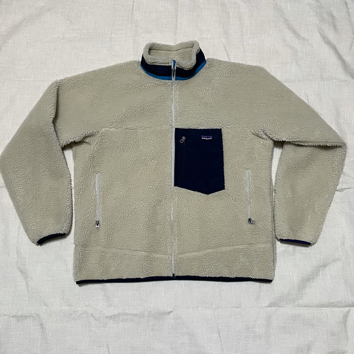 正品！非淘寶假貨米白XL patagonia Retro-X jacket 羊毛羊羔毛絨毛保暖