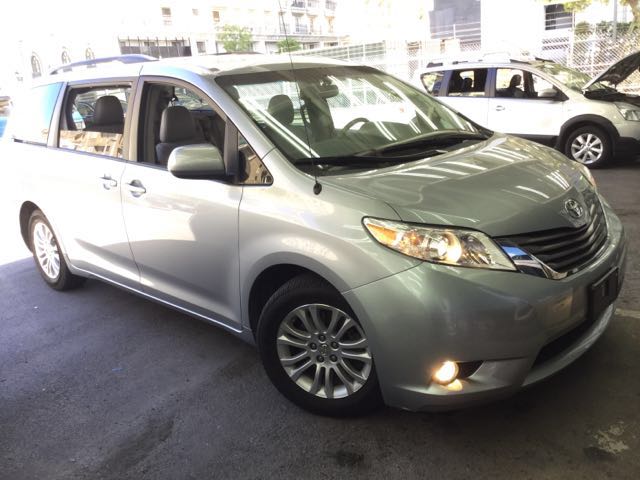 2014 Toyota 豐田 Sienna