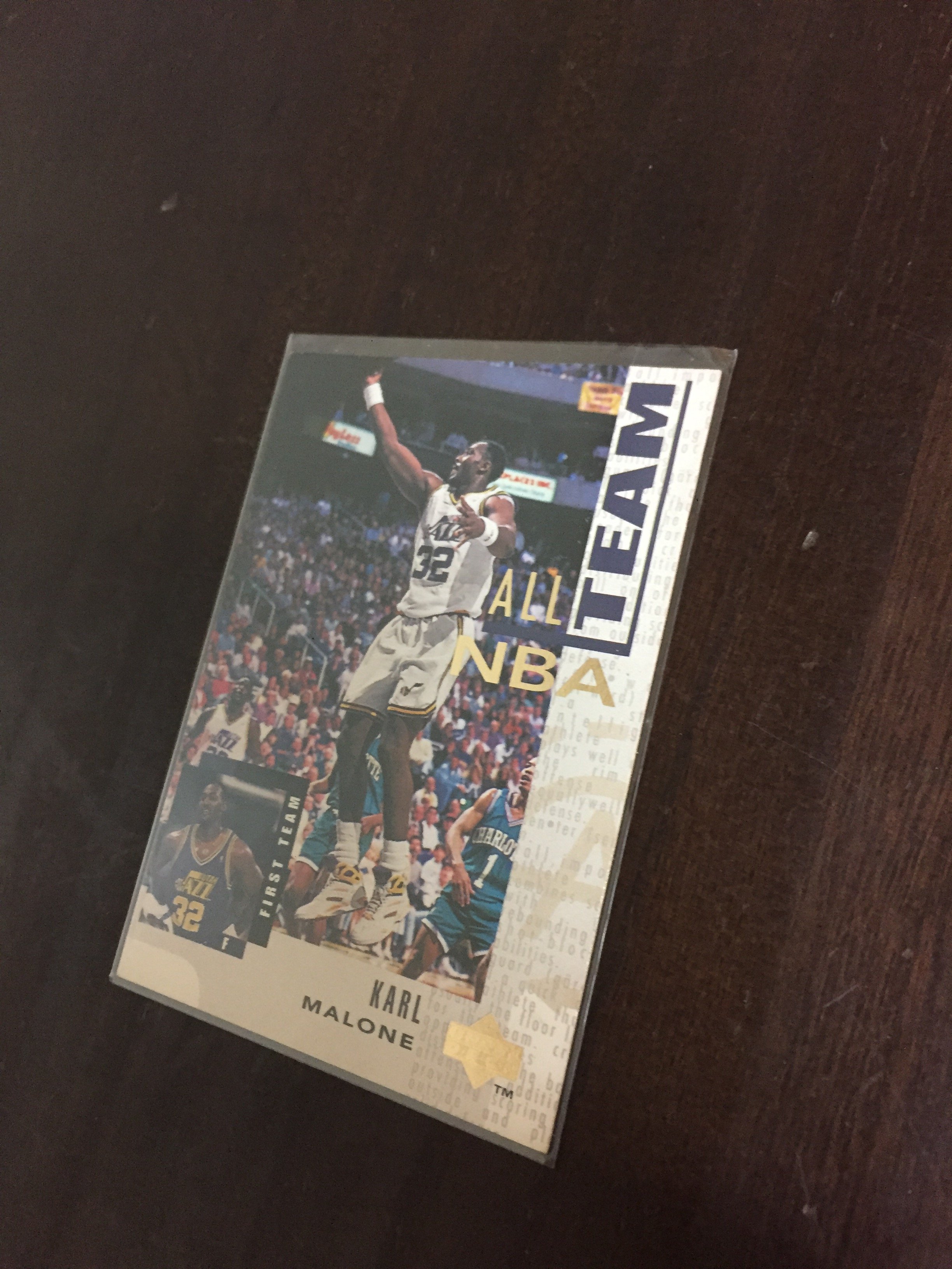 KARL MALONE 1994 UD ALL NBA 12 前後卡況如圖| Yahoo奇摩拍賣