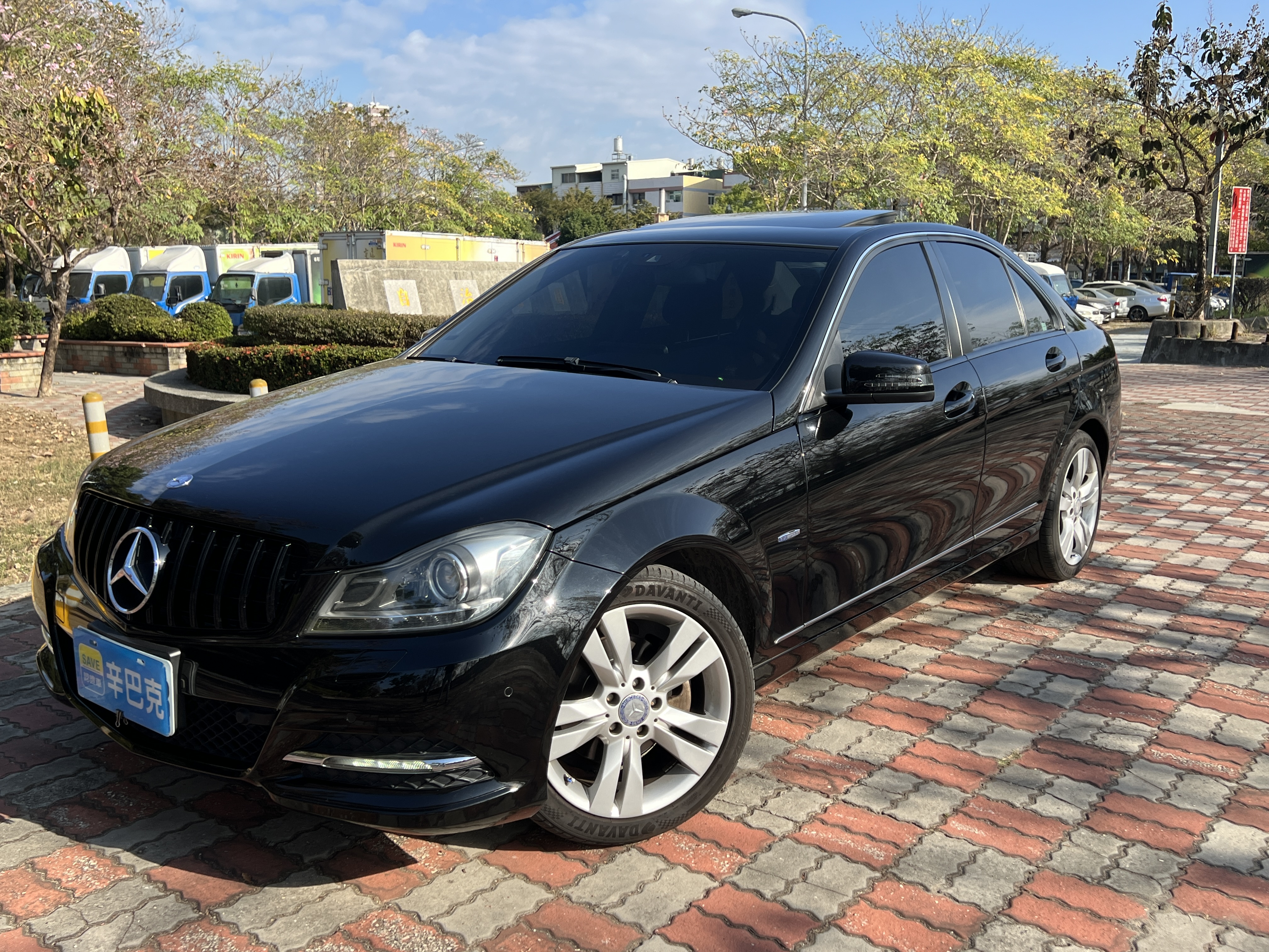 2011 M-Benz 賓士 C-class